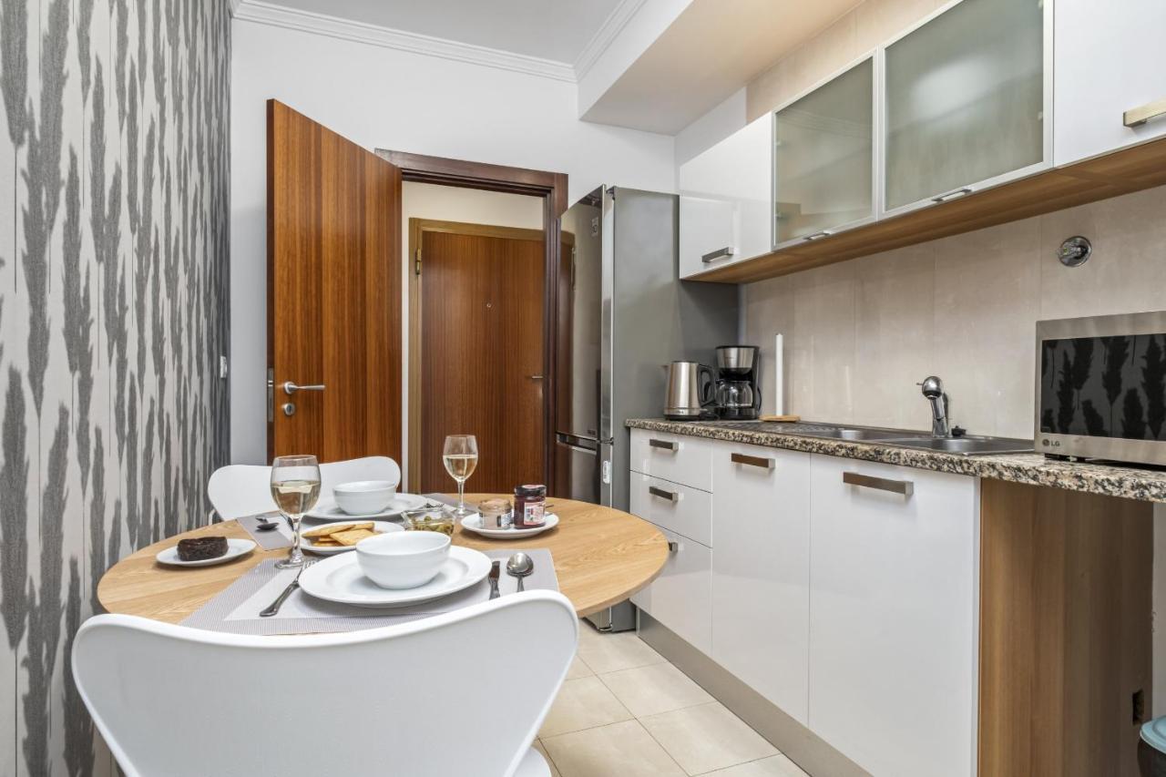 Fifth Apartment By Madeira Sun Travel ฟุงชาล ภายนอก รูปภาพ