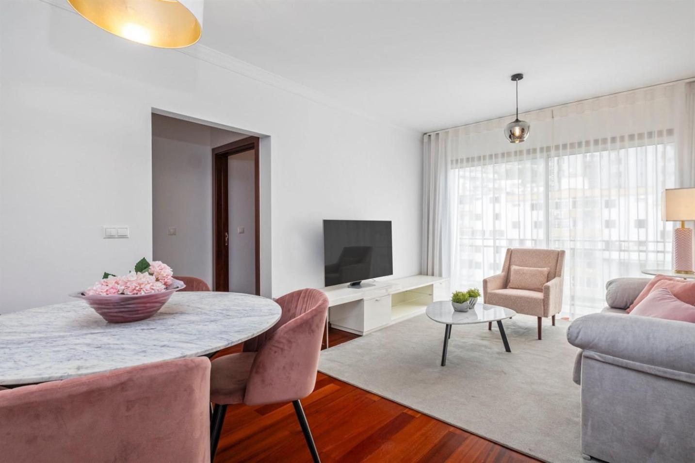 Fifth Apartment By Madeira Sun Travel ฟุงชาล ภายนอก รูปภาพ